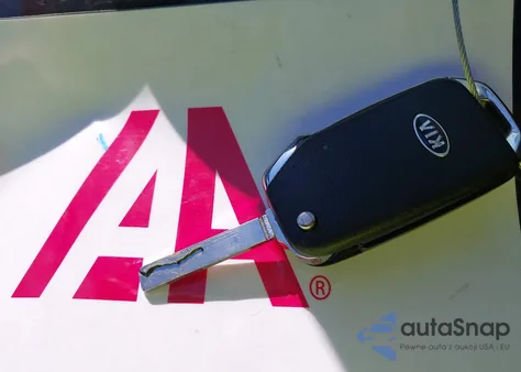 2019 Kia Forte Lxs z USA, uszkodzony, nr VIN 3KPF24AD0KE027125